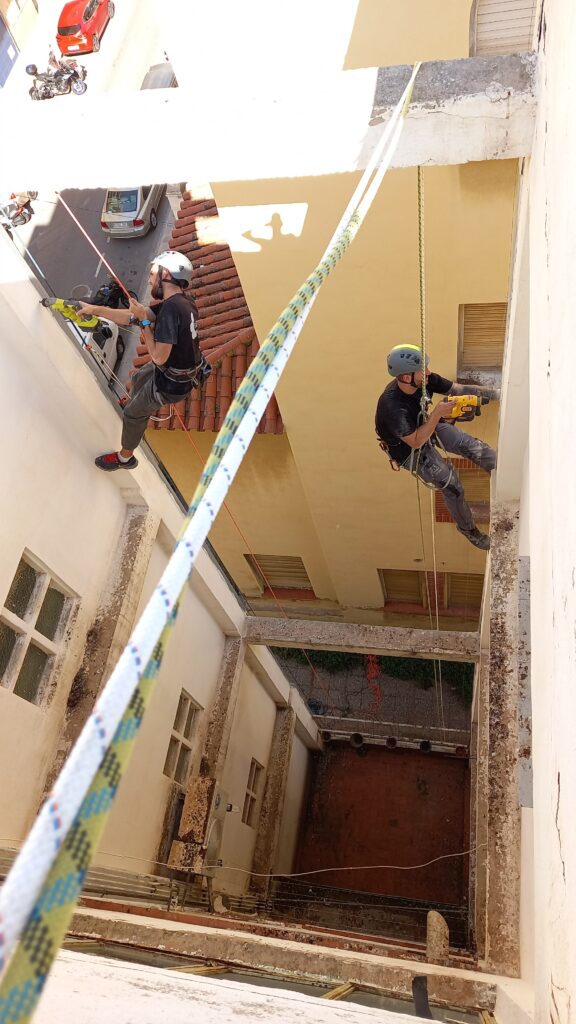 trabajos verticales redes seguridad