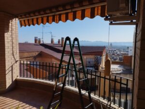 Balcón de Alberic ya dispone de red de seguridad